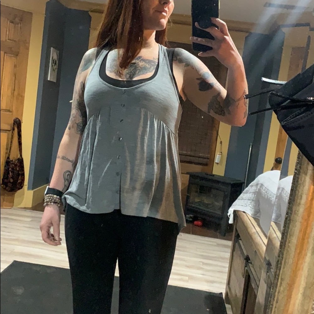 Tank top - Picture 4 of 6